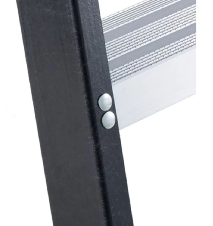 DEWALT Stepladder Type IA 300lb Rated FG 8' - Image 4