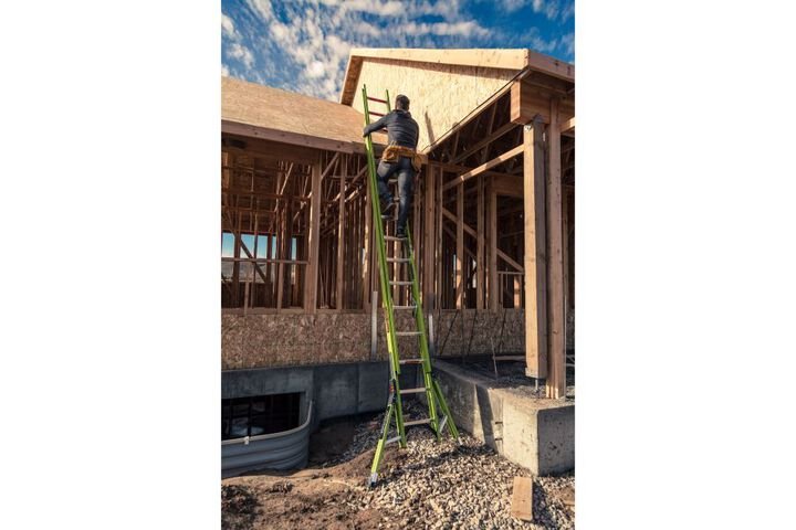 Little Giant Safety HyperLite SumoStance 40 Ft. - IA - Fiberglass Extension Ladder - Image 5